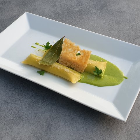 Hotel Pacherhof con tenuta vinicola: immagini e video Hotel Pacherhof con tenuta vinicola: immagini e video