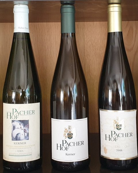 Hotel Pacherhof con tenuta vinicola: immagini e video Hotel Pacherhof con tenuta vinicola: immagini e video