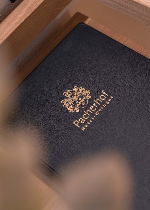 Hotel Pacherhof con tenuta vinicola: immagini e video Hotel Pacherhof con tenuta vinicola: immagini e video