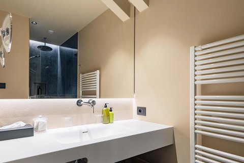 Hotel Pacherhof con tenuta vinicola: immagini e video Hotel Pacherhof con tenuta vinicola: immagini e video