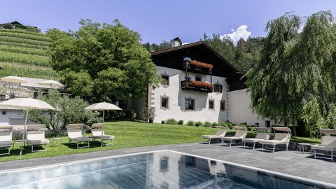 Hotel Pacherhof con tenuta vinicola: immagini e video Hotel Pacherhof con tenuta vinicola: immagini e video