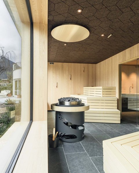Hotel Pacherhof con tenuta vinicola: immagini e video Hotel Pacherhof con tenuta vinicola: immagini e video