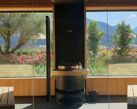 Hotel Pacherhof con tenuta vinicola: immagini e video Hotel Pacherhof con tenuta vinicola: immagini e video