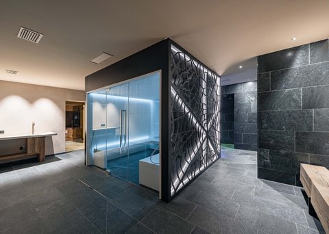 Hotel Pacherhof con tenuta vinicola: immagini e video Hotel Pacherhof con tenuta vinicola: immagini e video