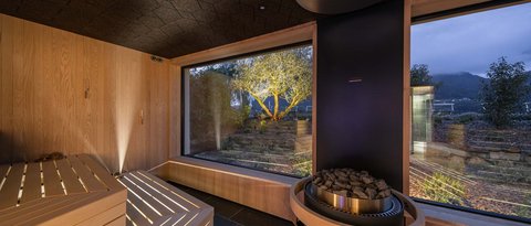 Hotel Pacherhof con tenuta vinicola: immagini e video Hotel Pacherhof con tenuta vinicola: immagini e video