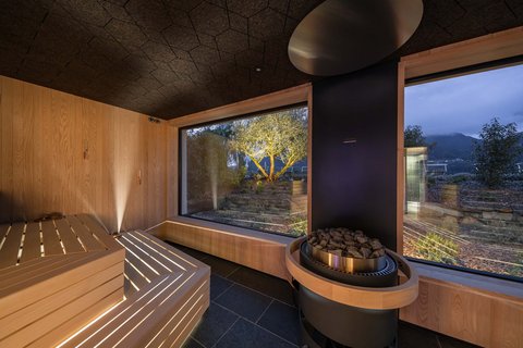 Hotel Pacherhof con tenuta vinicola: immagini e video Hotel Pacherhof con tenuta vinicola: immagini e video