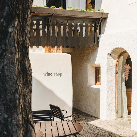 Hotel Pacherhof con tenuta vinicola: immagini e video Hotel Pacherhof con tenuta vinicola: immagini e video