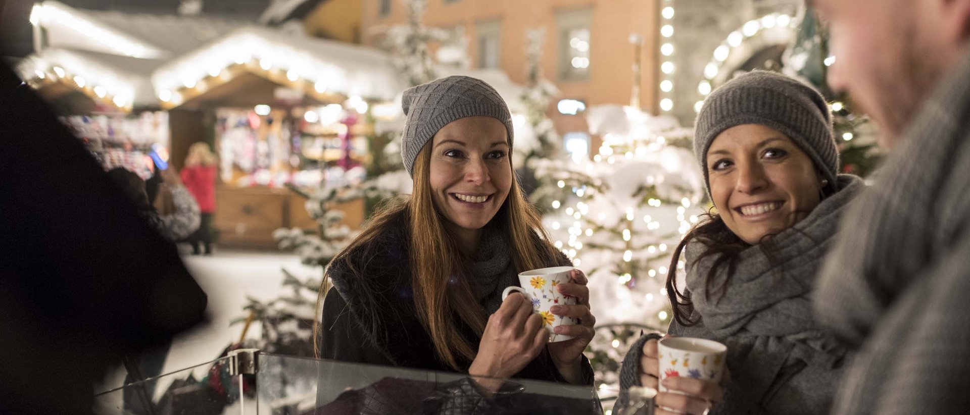 Weihnachtsmarkt Brixen: ein stimmungsvolles Erlebnis Weihnachtsmarkt Brixen: ein stimmungsvolles Erlebnis