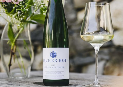 Hotel Pacherhof con tenuta vinicola: immagini e video Hotel Pacherhof con tenuta vinicola: immagini e video