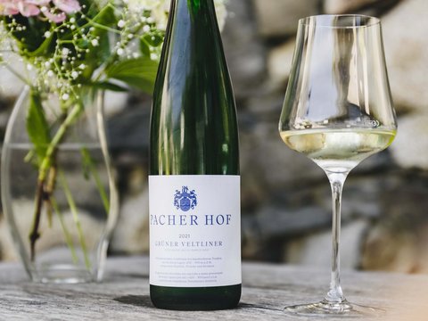 Hotel Pacherhof con tenuta vinicola: immagini e video Hotel Pacherhof con tenuta vinicola: immagini e video