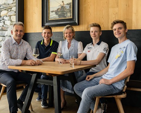 Hotel Pacherhof con tenuta vinicola: immagini e video Hotel Pacherhof con tenuta vinicola: immagini e video