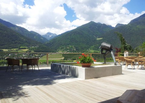 Hotel Pacherhof con tenuta vinicola: immagini e video Hotel Pacherhof con tenuta vinicola: immagini e video