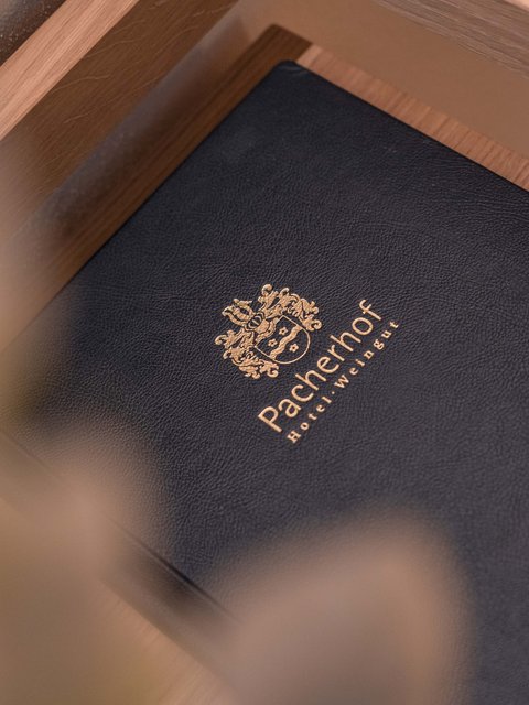 Hotel Pacherhof con tenuta vinicola: immagini e video Hotel Pacherhof con tenuta vinicola: immagini e video